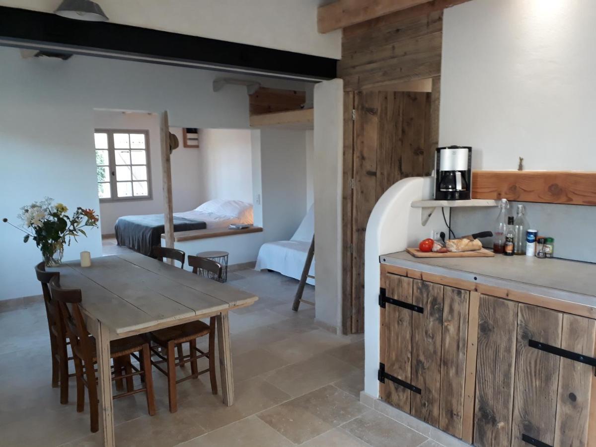 La Petite Maison Dans Les Vignes Chamaret 外观 照片